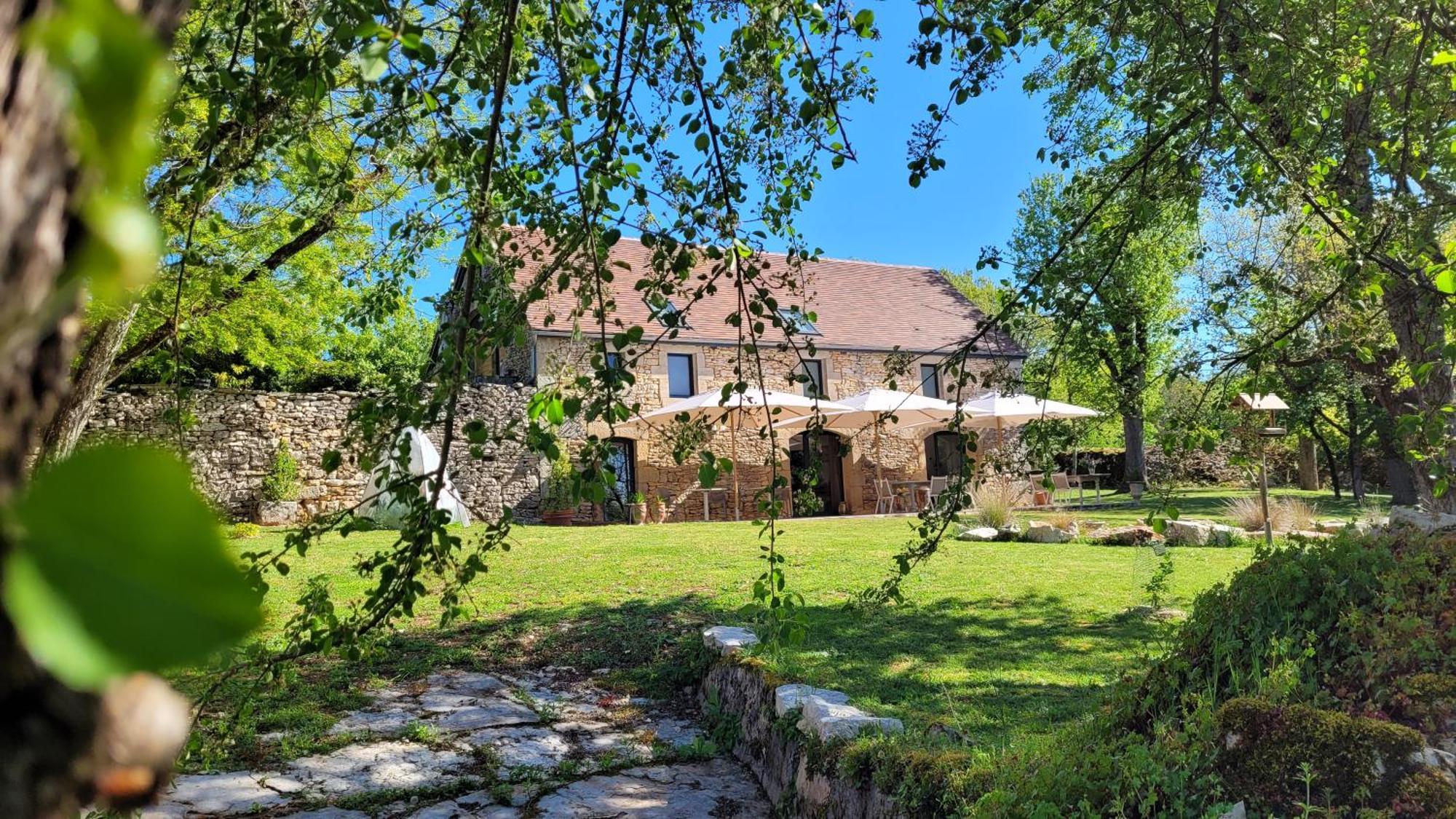 Les Enclos Secrets Livernon Exterior photo