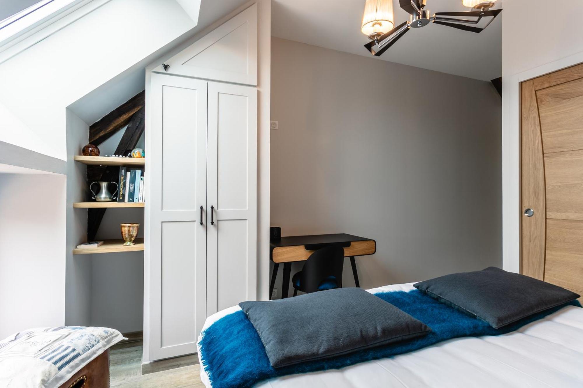 Les Enclos Secrets Livernon Room photo